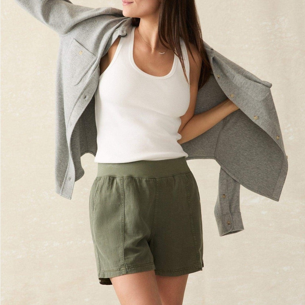 FAHERTY Pull On Green Arlie Tencel Linen Blend Shorts